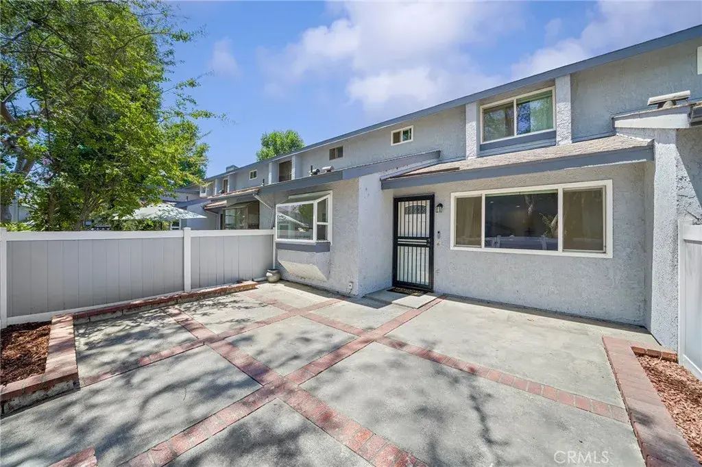 900 W Sierra Madre 36, Azusa