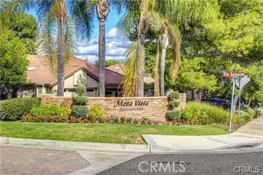 27371 Paseo Sienna, San Juan Capistrano