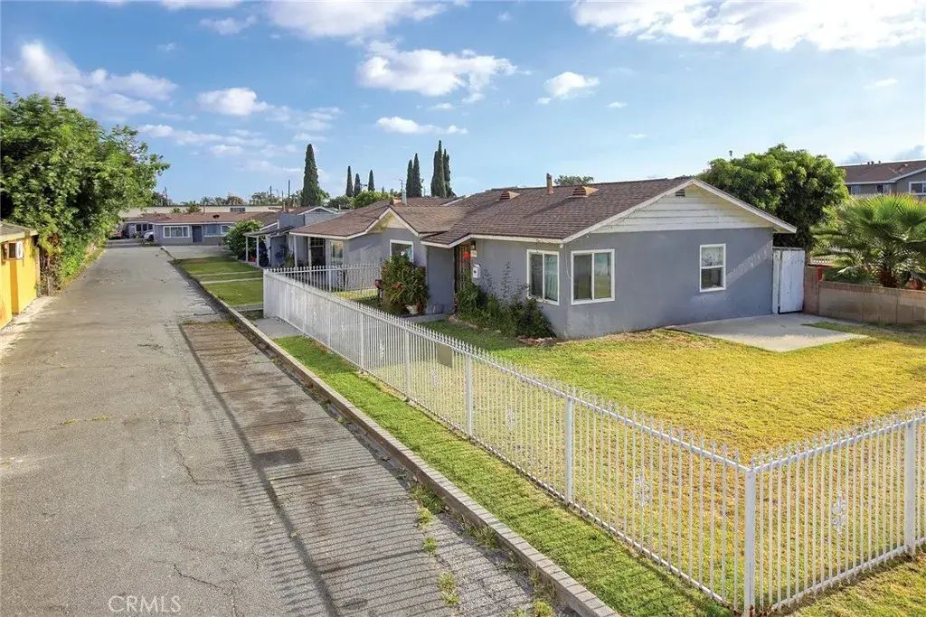5540 Clara Street, Bell Gardens