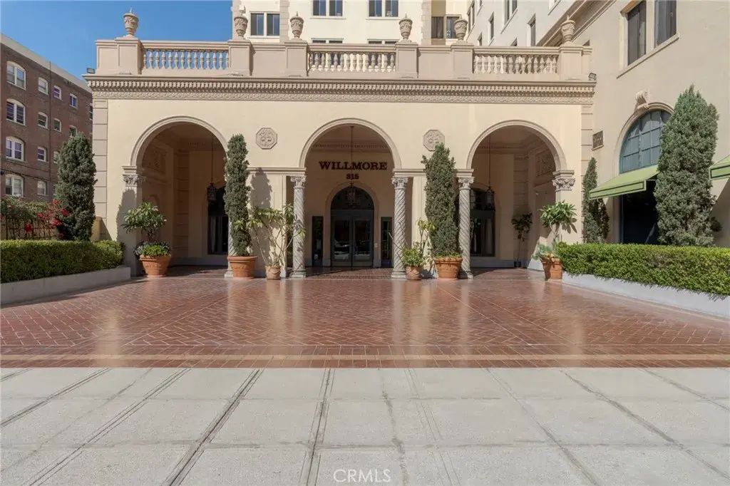 315 W 3rd Street 710, Long Beach