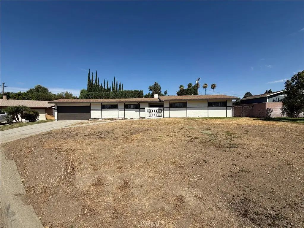 5748 Chelsea Court, Rialto