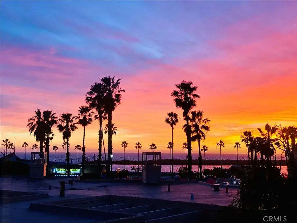 160 The Village #13, Redondo Beach