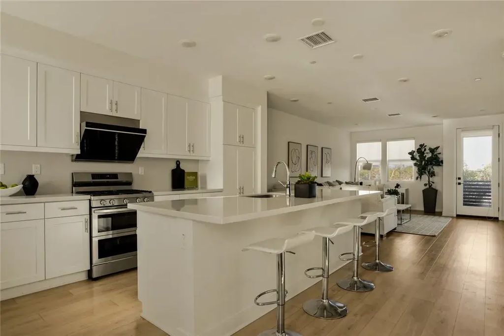 10942 Champions Lane, Cypress