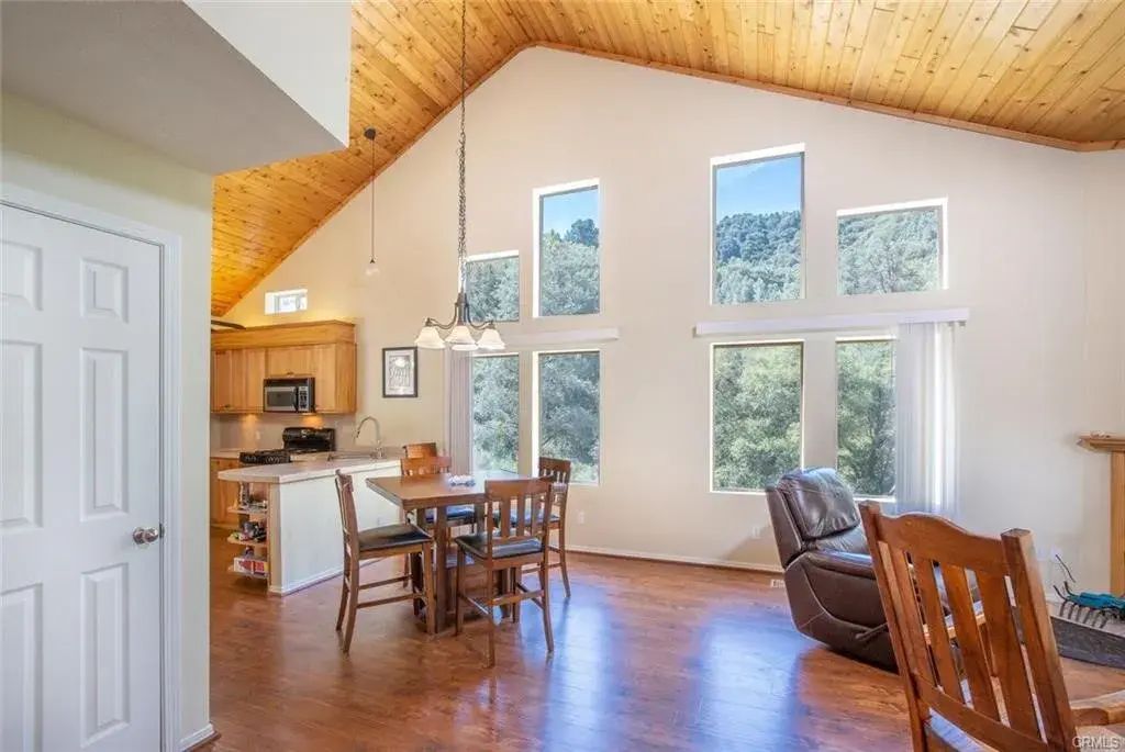 14120 Yellowstone, Pine Mountain Club