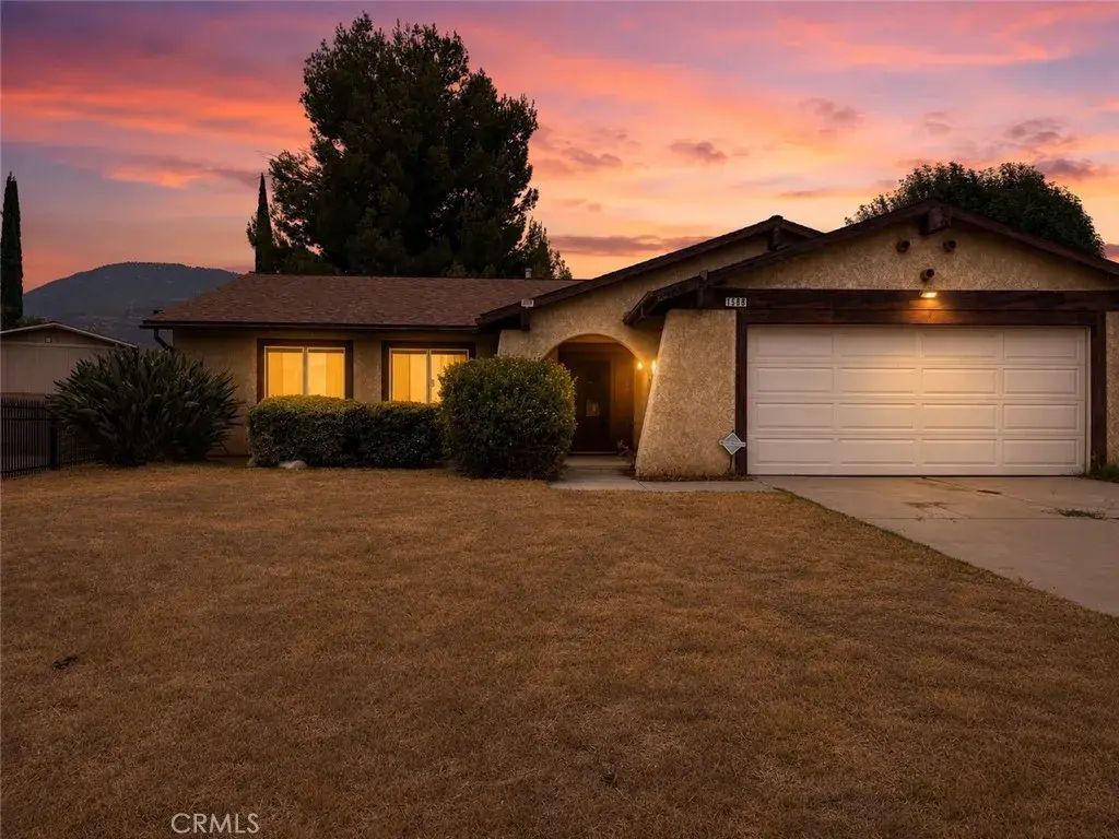 1588 Tumbleweed, San Bernardino