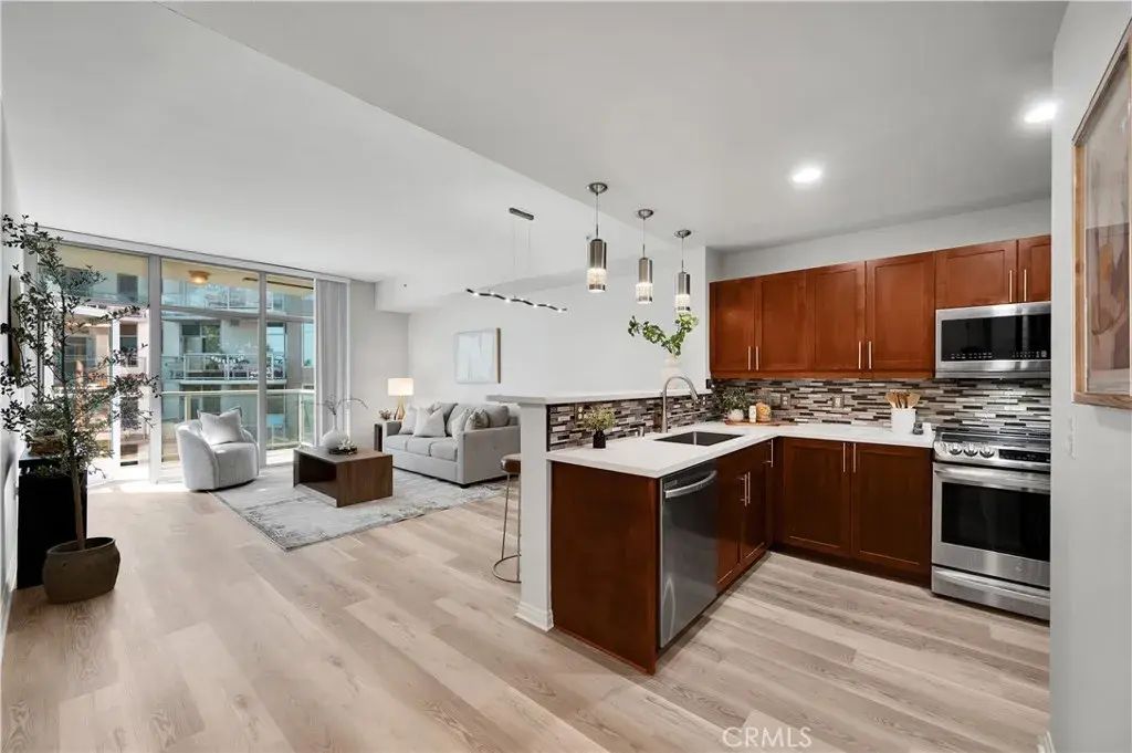 206 Park Boulevard 501, DOWNTOWN