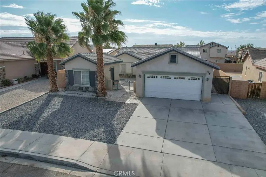 13036 Evanston, Victorville