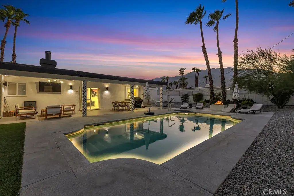 3030 E Vincentia, Palm Springs