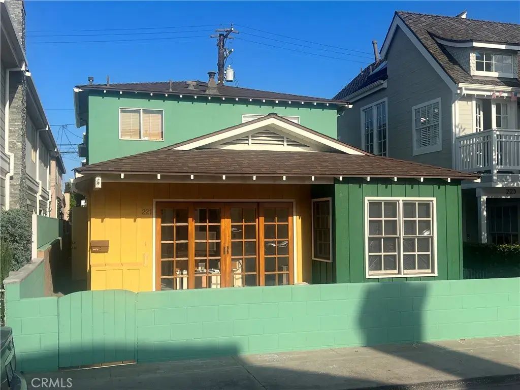 221 Diamond, Newport Beach