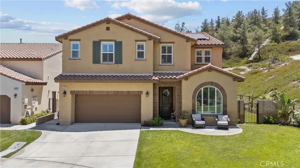 28200 Nield Court, Saugus