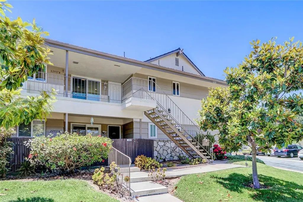 22937 Nadine Circle B, Torrance