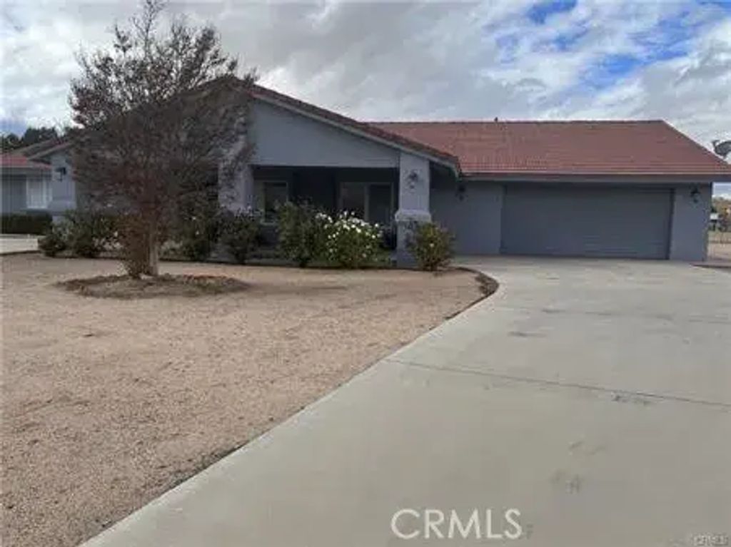 6818 Kittyhawk Avenue, Hesperia