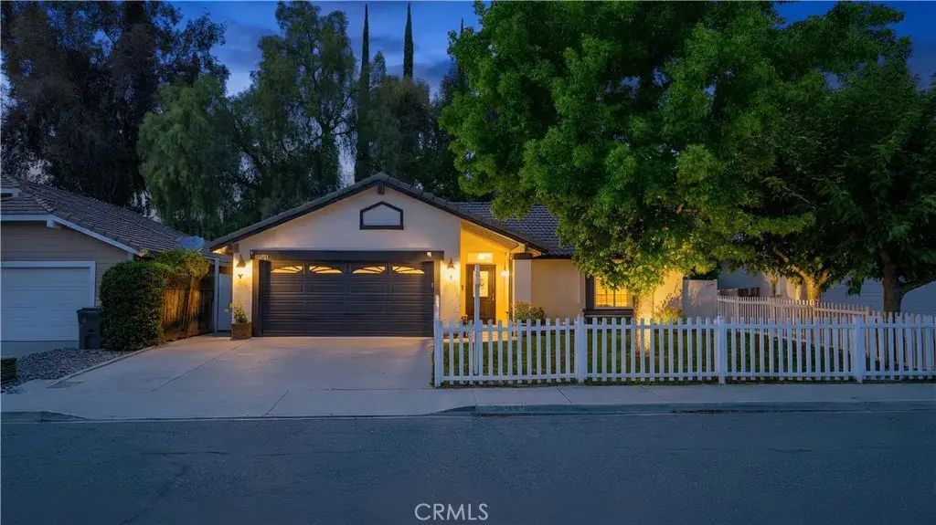 39771 Old Carriage, Murrieta