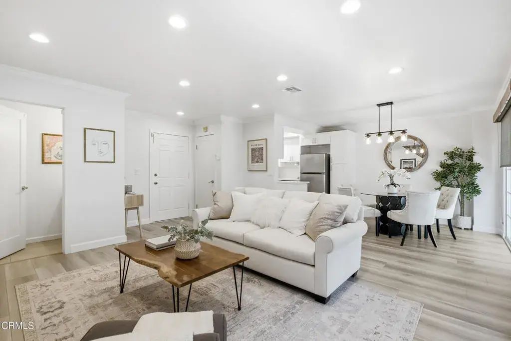 10274 Tujunga Canyon Boulevard 7, Los Angeles