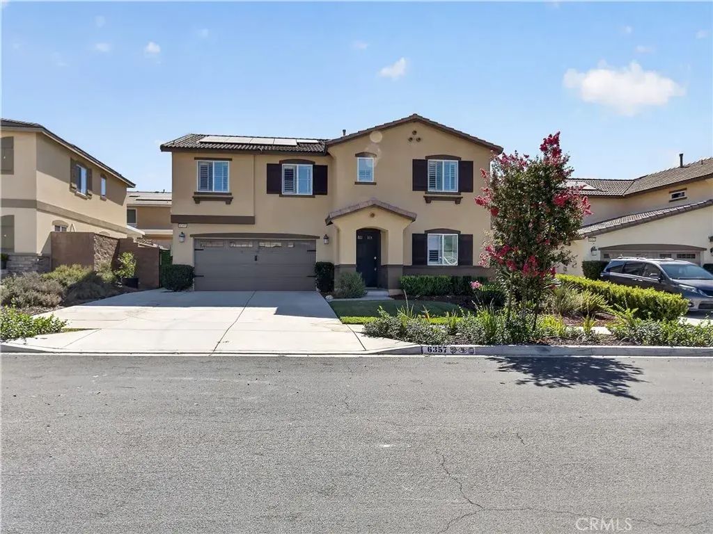 6357 Goldfinch Way, Fontana