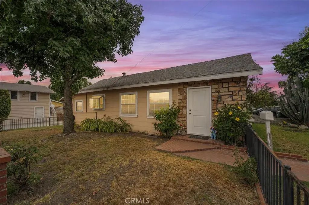 124 E Ada Avenue, Glendora
