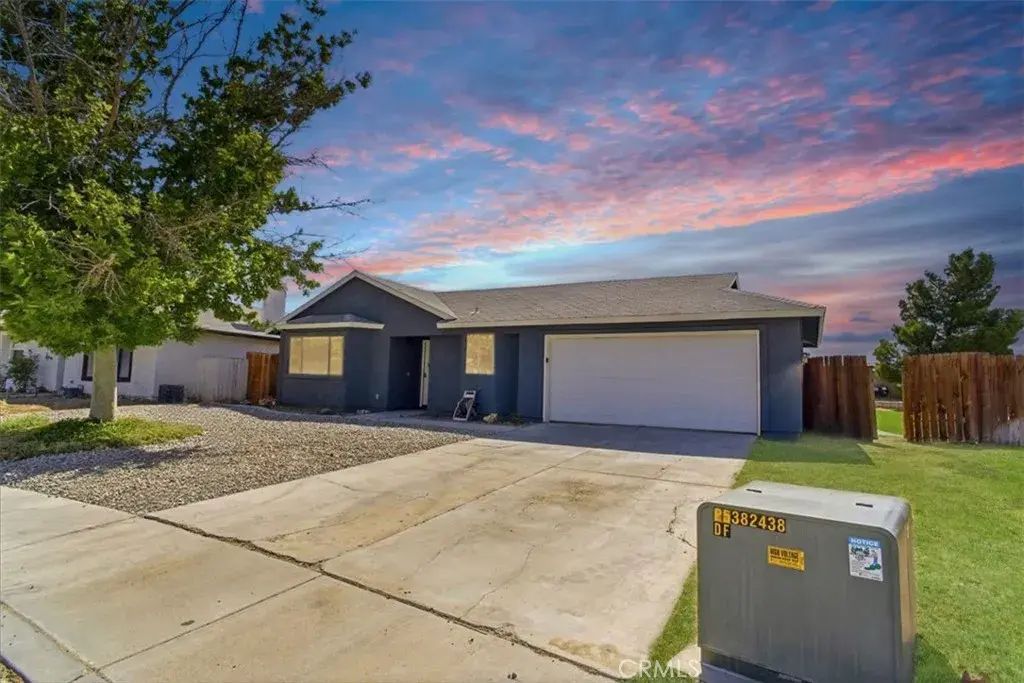 2313 Thistle, Rosamond