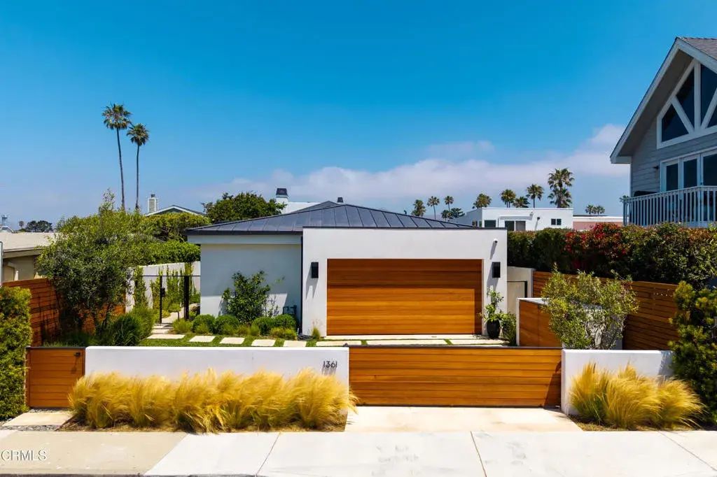 1361 Greenock Lane, Ventura