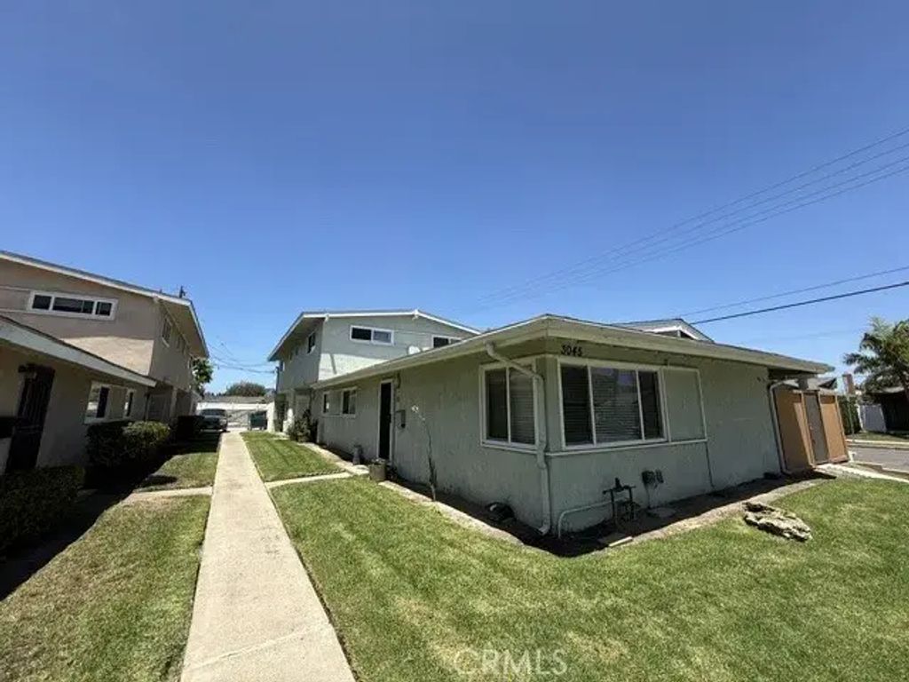 3045 Coolidge, Costa Mesa