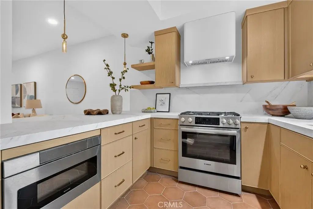 938 18th Street 5, Santa Monica