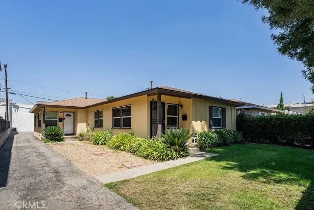 5919 Cedros, Sherman Oaks