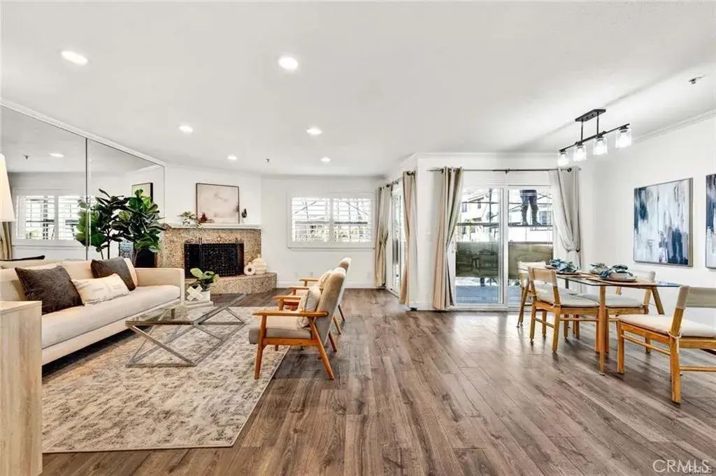 16255 Pacific 105, Huntington Beach