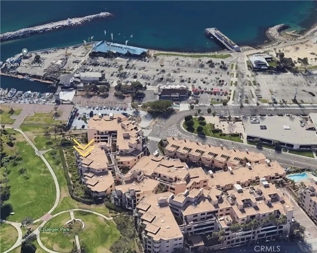 140 The Village 209, Redondo Beach