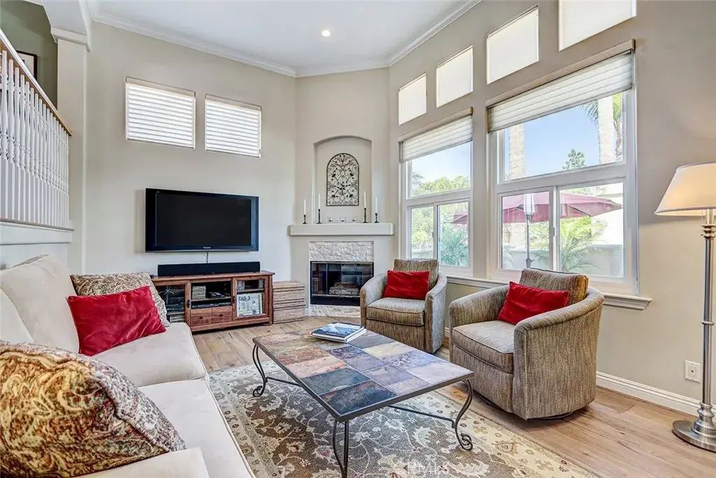 1516 Cravens, Torrance