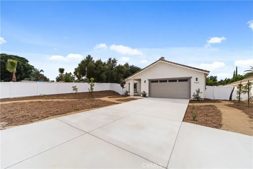 9263 Duncan Avenue, Riverside