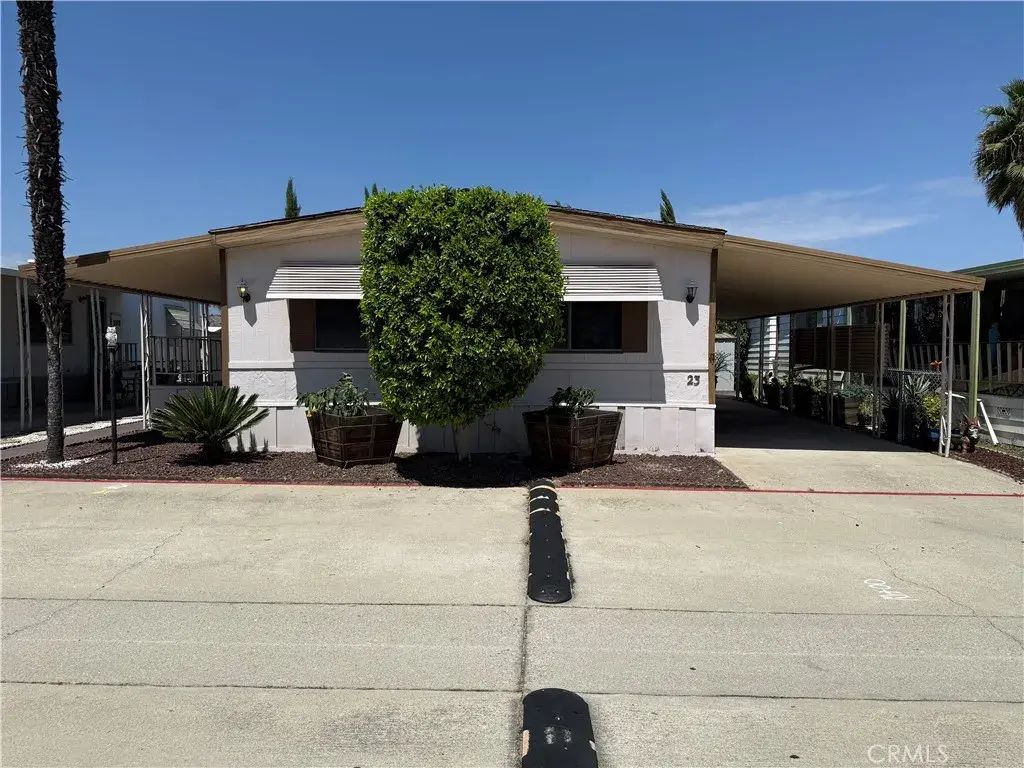 3745 Valley 23, Walnut
