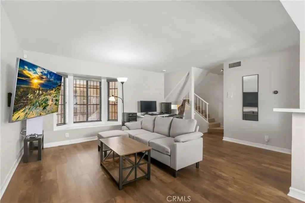 14715 Saticoy Street 14, Van Nuys