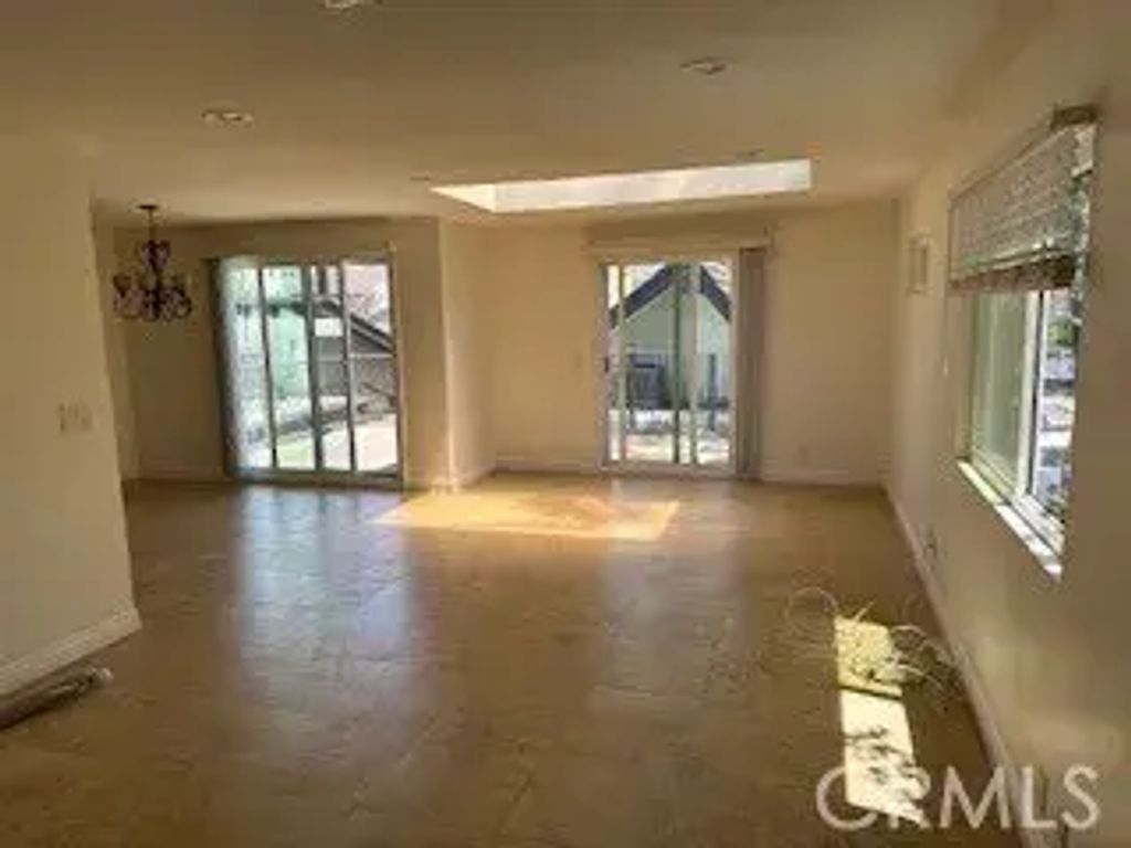 501 Marguerite, Corona Del Mar