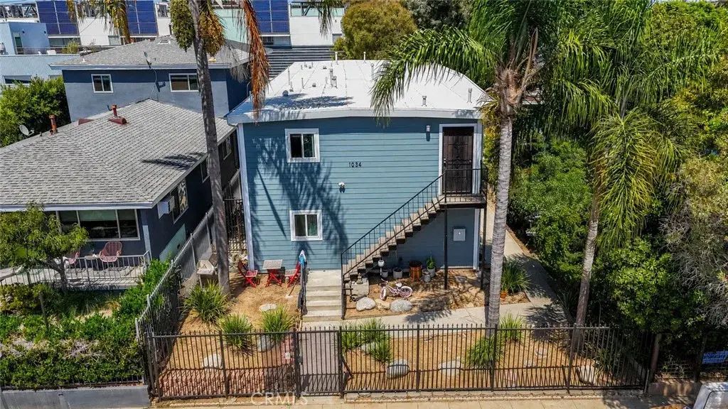 1034 Pleasantview, Venice