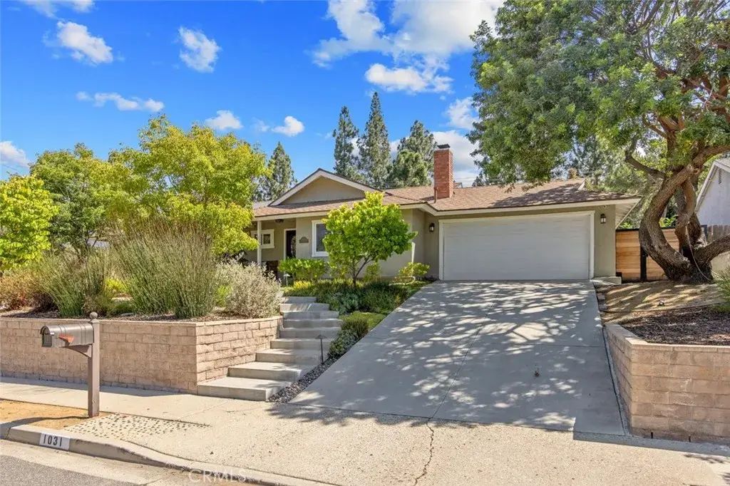 1031 Uppingham, Thousand Oaks