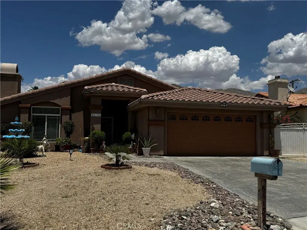 66132 Avenida Cadena, Desert Hot Springs