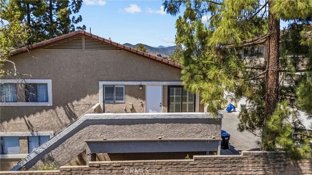 1631 Charterwood Court, Thousand Oaks