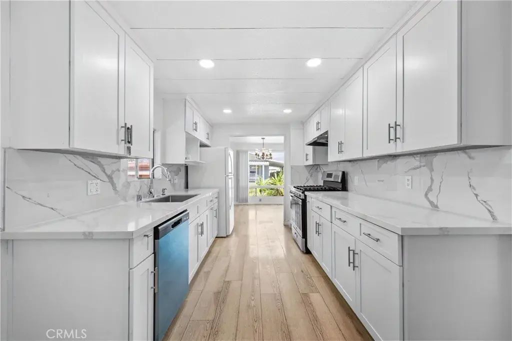 1205 W Cypress St 146, San Dimas
