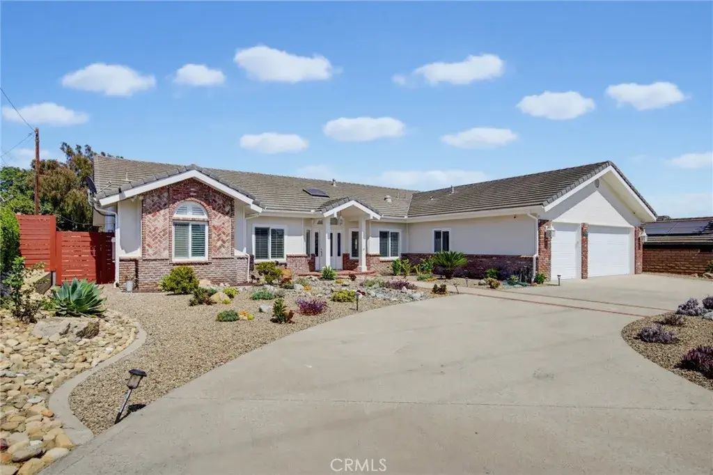 180 Mission Drive, Camarillo