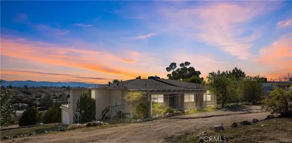 8405 Buckthorn Ave, Hesperia