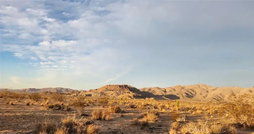 Japatul, Apple Valley