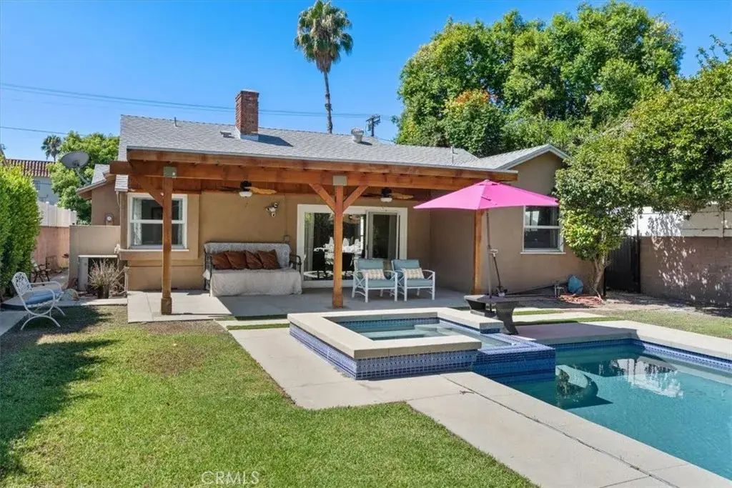 14319 Valerio Street, Van Nuys