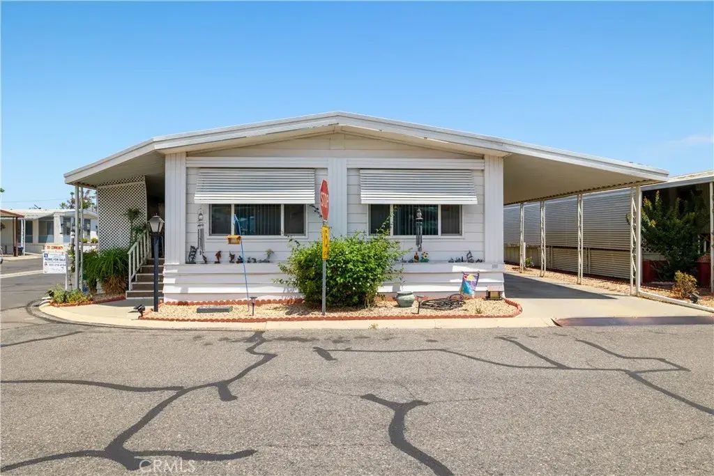 5001 W Florida 446, Hemet