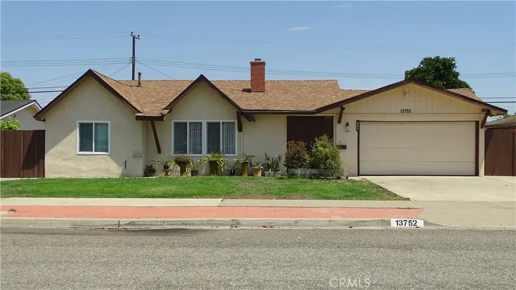 13752 Yoak Street, Garden Grove