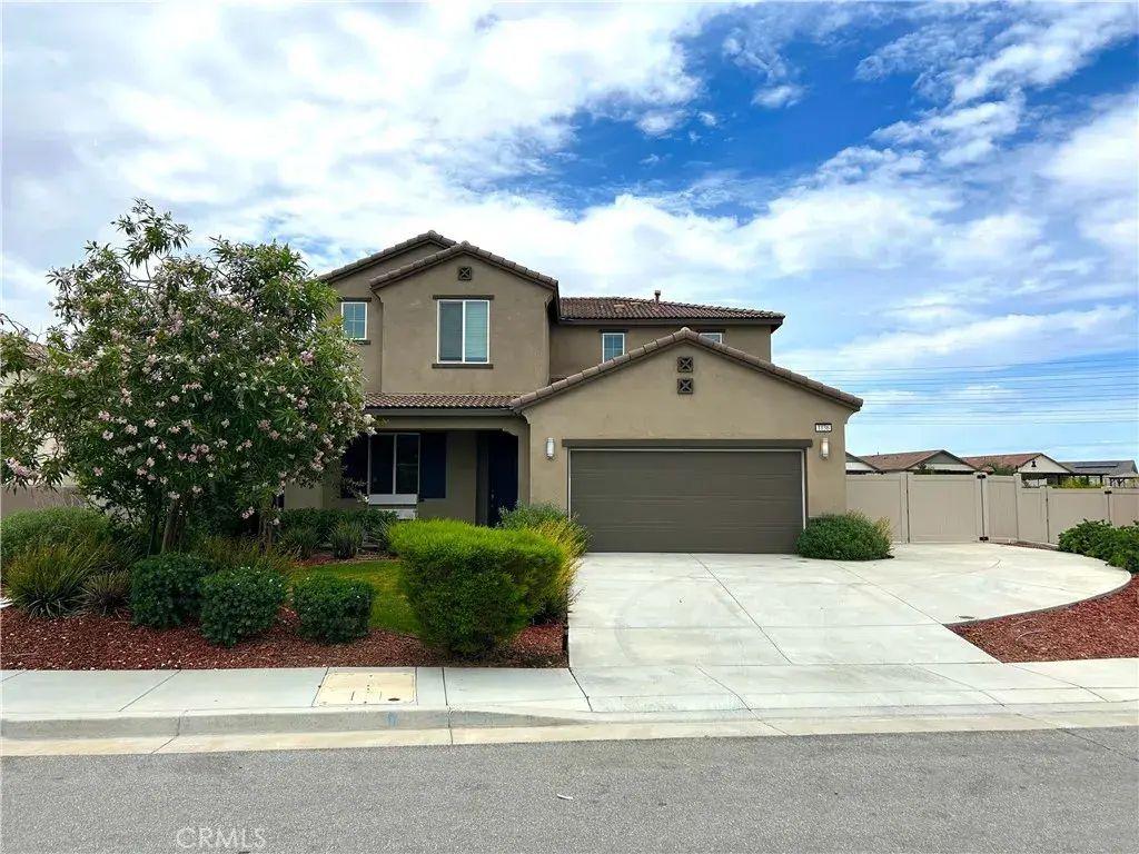 1136 Poinsettia Circle, Calimesa
