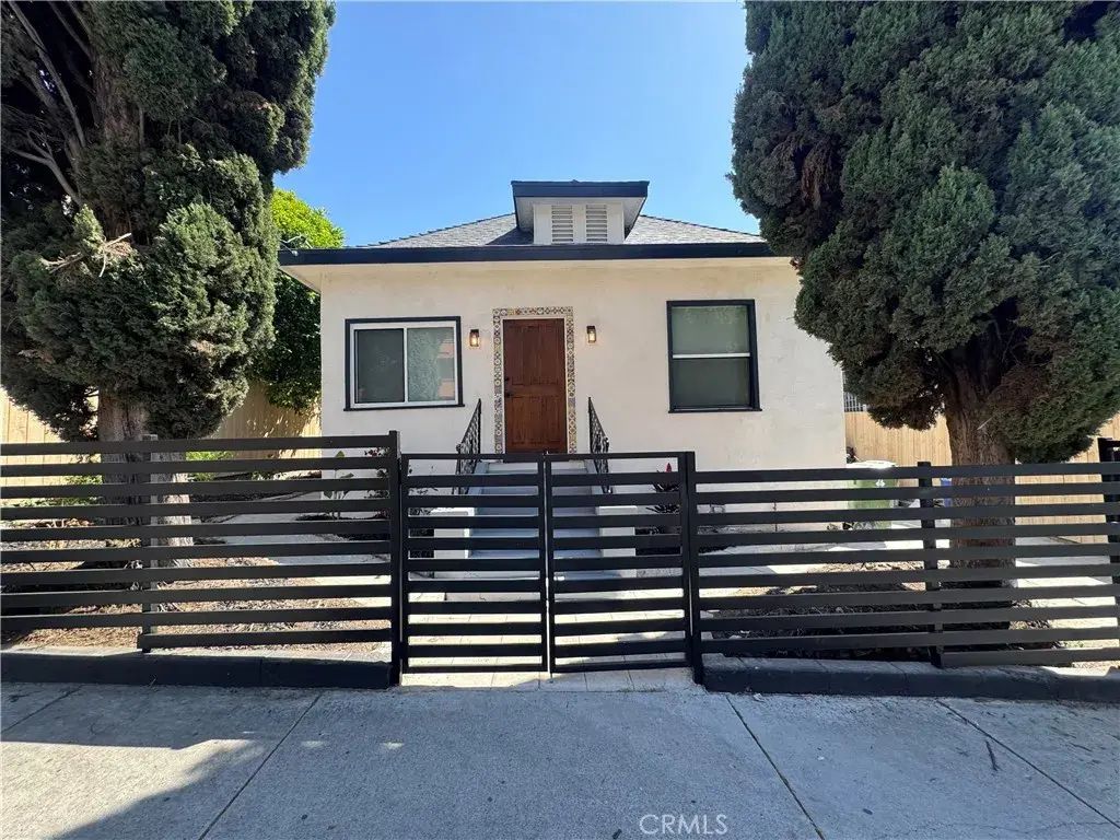 812 Alpine St, Los Angeles