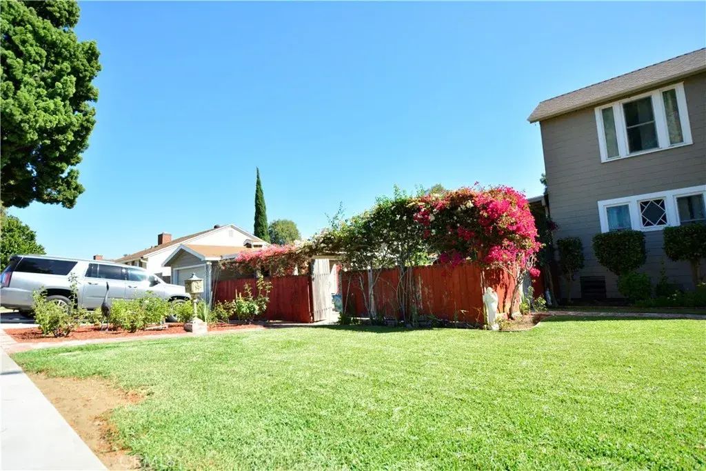 14320 La Cuarta, Whittier