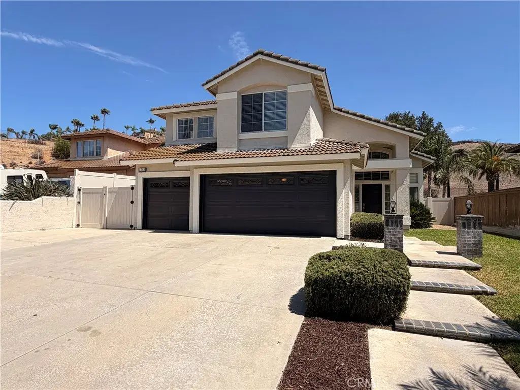 1285 Rosemary, Corona