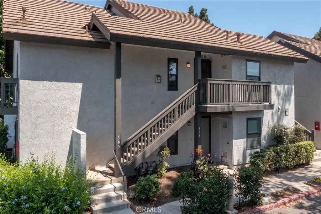 305 Orange Blossom, Irvine