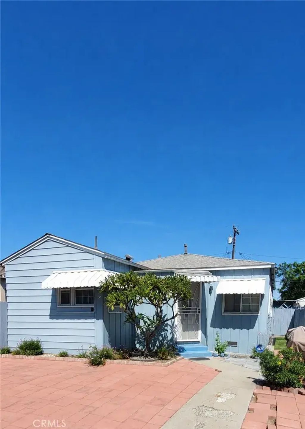 10008 Hunt, South Gate