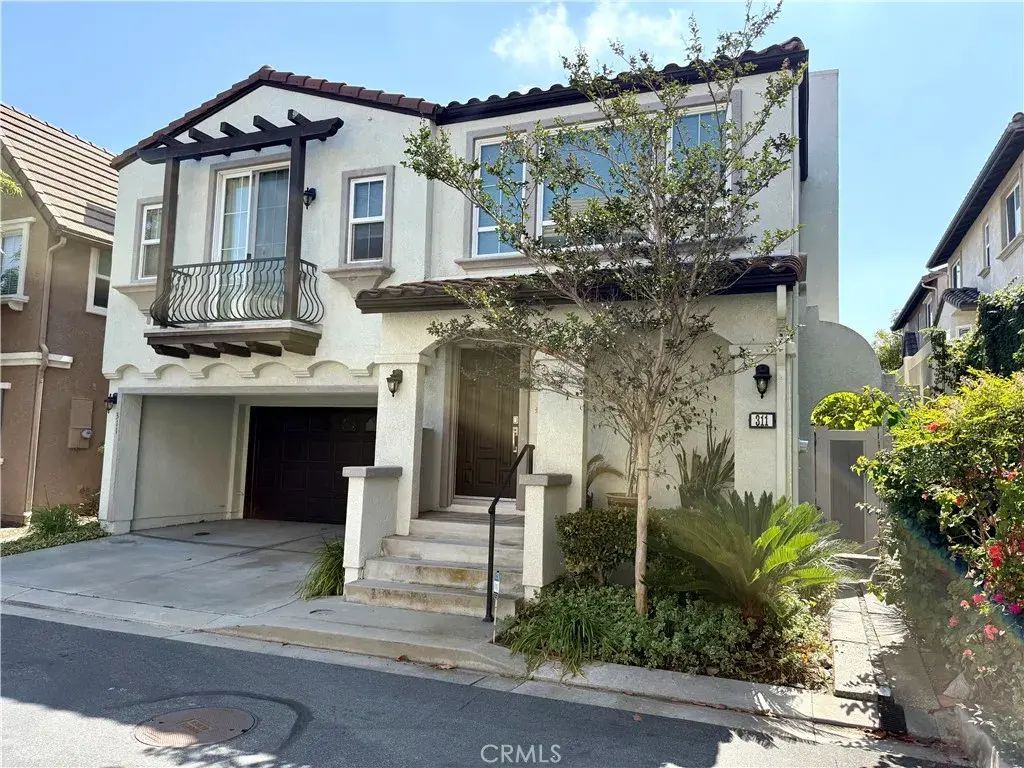 2889 Plaza Del Amo 311, Torrance